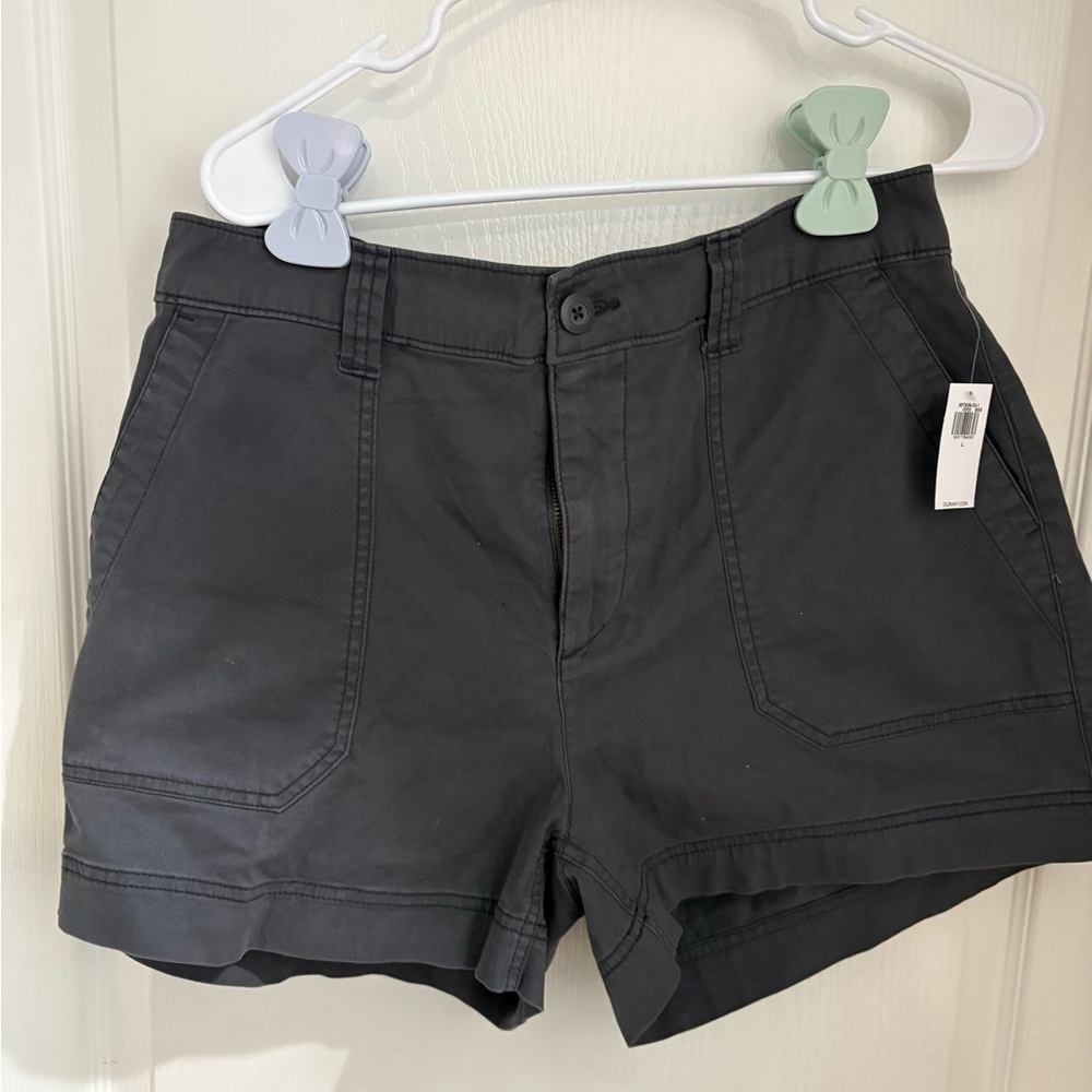 Old Navy Women's Charcoal Cargo Shorts